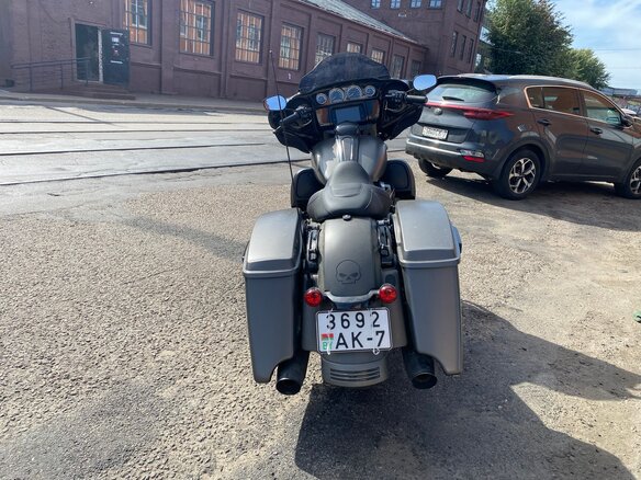 2018 Harley-Davidson Street Glide Special, зелёный, 1460000 рублей - вид 9