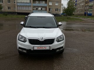 2017 Skoda Yeti I Рестайлинг, белый, 1850000 рублей, вид 1