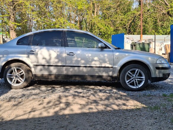 2001 Volkswagen Passat B5 Рестайлинг, серебристый, 480000 рублей - вид 6