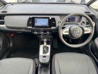 2022 Honda Fit IV, белый, 1171000 рублей, вид 3