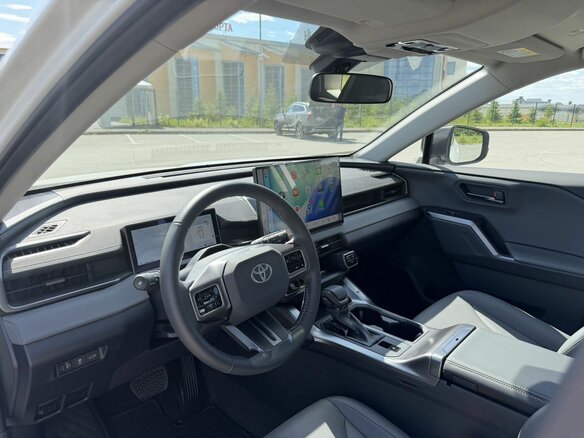 2026 Toyota RAV4 VI (XA60), белый, 4300000 рублей - вид 18