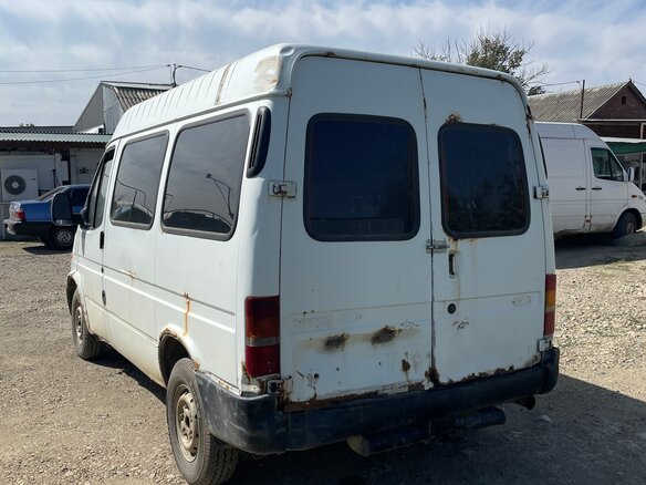 1991 Ford Transit, белый, 250000 рублей - вид 2