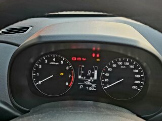 2020 Hyundai Creta I Рестайлинг, серебристый, 1950000 рублей, вид 5