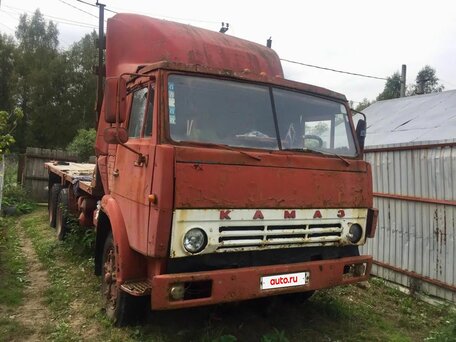 1993 КамАЗ 53212, красный, 350000 рублей, вид 1