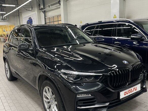 2020 BMW X5 25d IV (G05/G18), чёрный, 5590000 рублей
