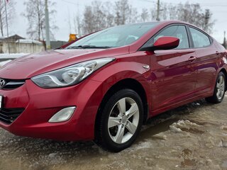 2012 Hyundai Elantra V (MD), красный, 750000 рублей, вид 2