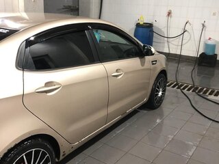 2013 Kia Rio 5-speed III, бежевый, 750000 рублей, вид 3