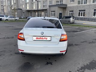 2019 Skoda Octavia III (A7) Рестайлинг, белый, 2070000 рублей, вид 4