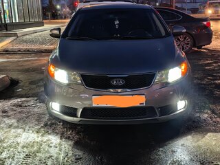 2010 Kia Forte I, серый, 850000 рублей, вид 2