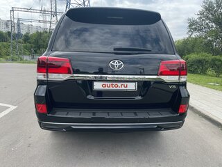 2017 Toyota Land Cruiser 200 Series Рестайлинг 2, чёрный, 8100000 рублей, вид 5