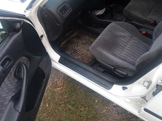 2000 Honda Civic Ferio II, белый, 270000 рублей, вид 5