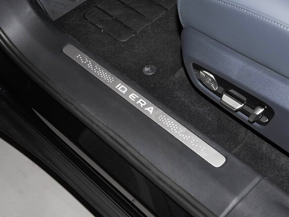 2026 Volkswagen ID.Era 9X 65.2 kWh, чёрный, 12200000 рублей - вид 34