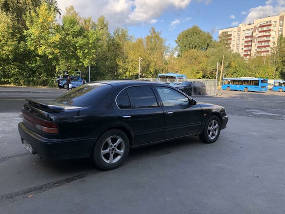 1995 Nissan Maxima IV (A32), чёрный - вид 5