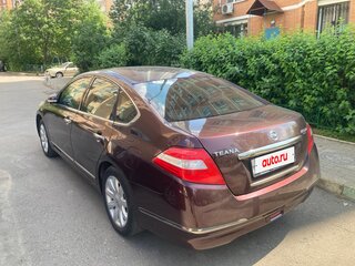 2010 Nissan Teana II (J32), пурпурный, 920000 рублей, вид 5