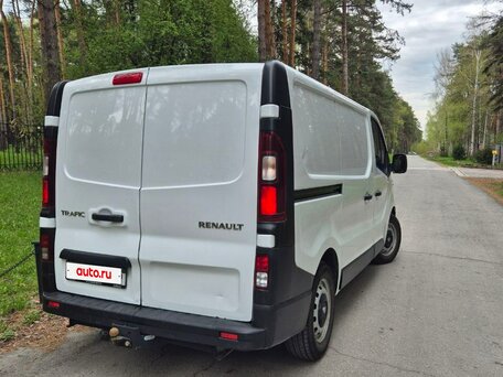 2020 Renault Trafic, белый, 2735000 рублей, вид 5
