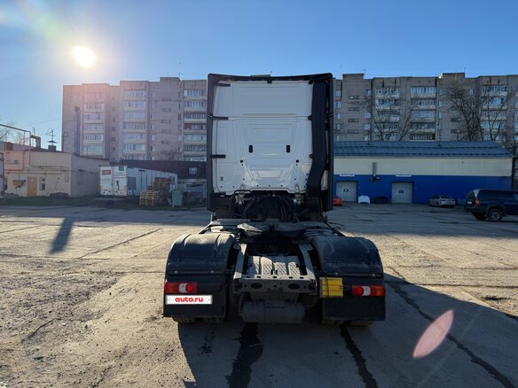 2023 Mercedes-Benz Actros, белый, 10500000 рублей - вид 4