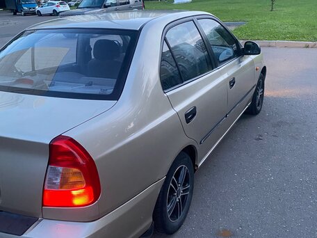 2006 Hyundai Accent ТагАЗ II, жёлтый, 370000 рублей, вид 4