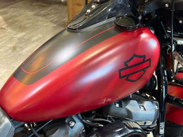 2021 Harley-Davidson Fat Bob, красный, 2100000 рублей - вид 10