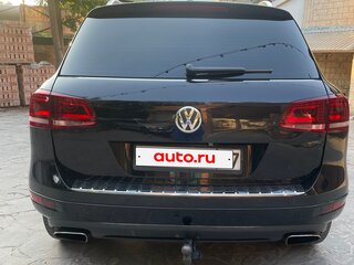 2010 Volkswagen Touareg II, чёрный, 1485000 рублей, вид 3