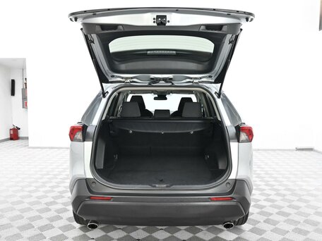 2021 Toyota RAV4 V (XA50), серый, 2985000 рублей, вид 5