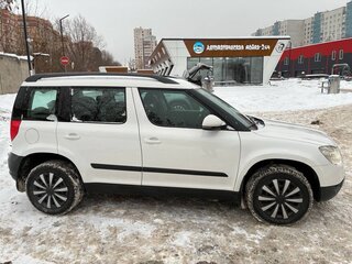 2013 Skoda Yeti I, белый, 770000 рублей, вид 4