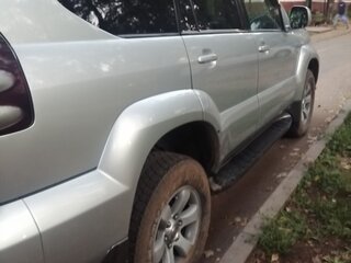 2003 Toyota Land Cruiser Prado 120 Series, серебристый, 1500000 рублей, вид 3