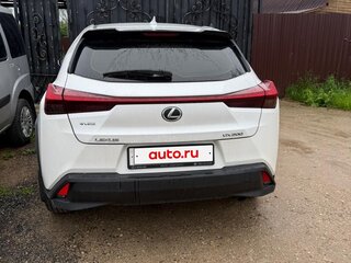 2020 Lexus UX 200 I, белый, 2700000 рублей, вид 4