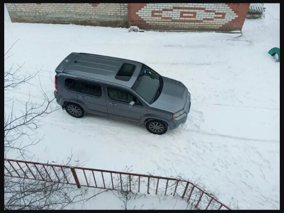 2010 Honda Crossroad II, серый - вид 3