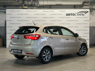 2013 Kia Rio III, бежевый, 649000 рублей, вид 5