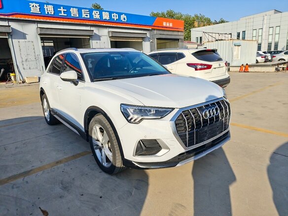2023 Audi Q3 35 TFSI II (F3), белый, 2758000 рублей