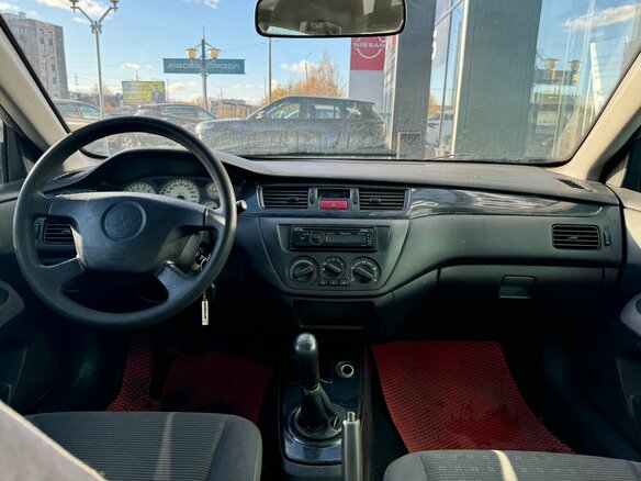 2004 Mitsubishi Lancer IX, серебристый, 140000 рублей - вид 12
