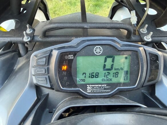 2010 Yamaha Grizzly 700, белый - вид 4