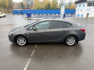 2012 Opel Astra J Рестайлинг, серый, 680000 рублей, вид 4