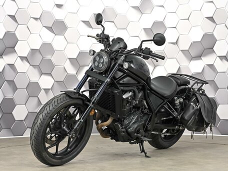 2021 Honda CMX 1100 Rebel, чёрный, 899000 рублей, вид 2