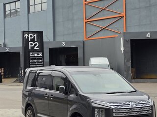 2023 Mitsubishi Delica D:5 I Рестайлинг, серый, 3310000 рублей, вид 2