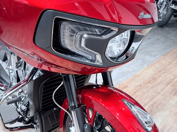 2021 Indian Challenger, красный, 2499000 рублей - вид 27