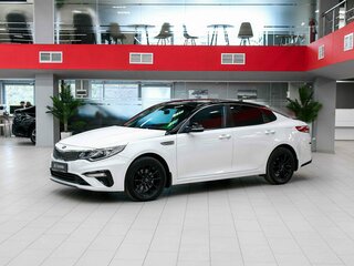 2019 Kia Optima IV Рестайлинг, белый, 1650000 рублей, вид 1