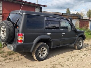 1993 Mitsubishi Pajero II, чёрный, 550000 рублей, вид 3