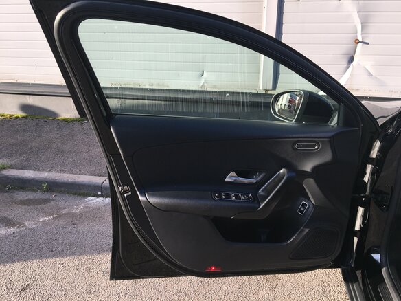 2019 Mercedes-Benz A-Класс 200 IV (W177), чёрный, 1839000 рублей - вид 16