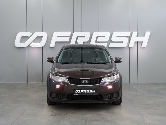 2010 Kia Cerato 5-speed II, красный, 699000 рублей - вид 2