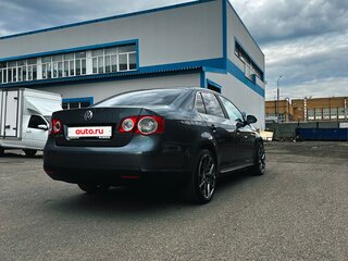 2008 Volkswagen Jetta V, серый, 800000 рублей, вид 3