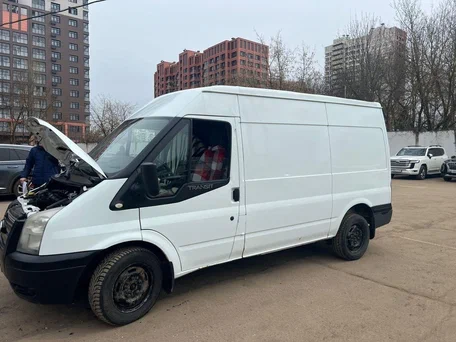 2013 Ford Transit, белый, 999999 рублей, вид 2