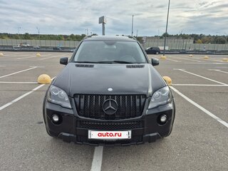 2008 Mercedes-Benz M-Класс 550 II (W164) Рестайлинг, чёрный, 1495000 рублей, вид 1