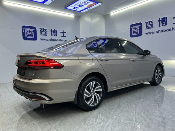 2022 Volkswagen Bora IV (China Market) Рестайлинг, коричневый, 1230007 рублей - вид 3