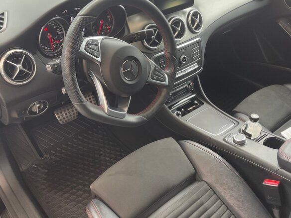 2016 Mercedes-Benz CLA 200 I (C117, X117) Рестайлинг, чёрный, 2350000 рублей - вид 5
