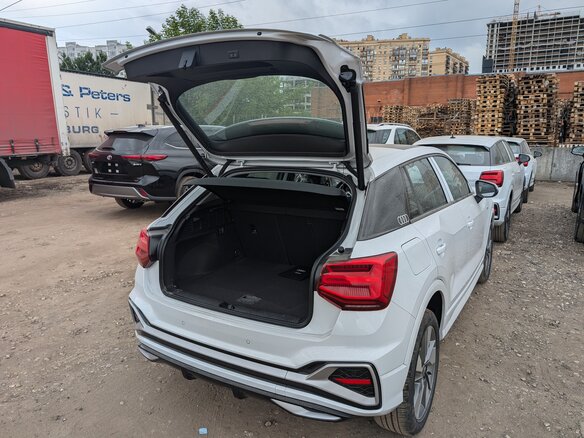 2023 Audi Q2 L 35 TFSI I Рестайлинг, белый, 2160000 рублей - вид 12