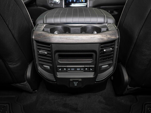2026 Ram 1500 Crew Cab eTorque V Рестайлинг, чёрный, 11478302 рублей - вид 29