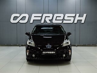 2013 Toyota Prius III Рестайлинг (XW30), фиолетовый, 1199000 рублей, вид 3