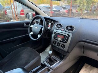 2006 Ford Focus II, красный, 340000 рублей, вид 3