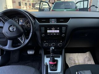 2013 Skoda Octavia III (A7), коричневый, 1050000 рублей, вид 5